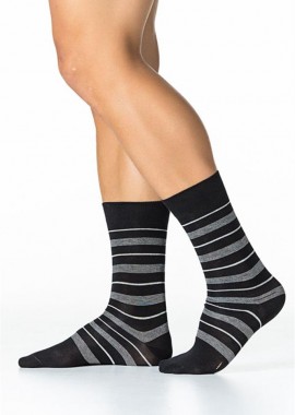 ΑΝΔΡΙΚΗ ΒΑΜΒΑΚΕΡΗ ΚΑΛΤΣΑ INIZIO ΜΕ ΣΧΕΔΙΟ ΡΙΓΑ 4100 ΜΑΥΡΟ/ΓΚΡΙ