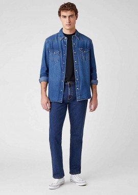 Wrangler® ανδρικό τζιν παντελόνι μονόχρωμο με ραφές σε σχήμα W 