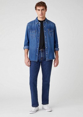 WRANGLER - Wrangler® ανδρικό τζιν παντελόνι μονόχρωμο με ραφές σε σχήμα W