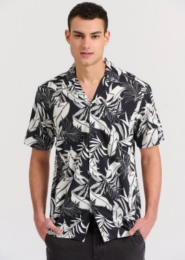 FUNKY BUDDHA - Κοντομάνικο resort πουκάμισο relaxed fit με all over τύπωμα